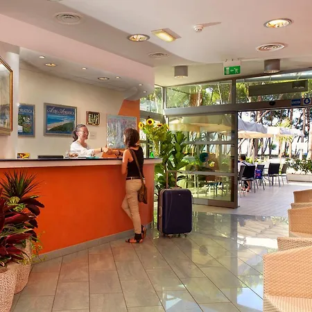 Hotel Antares Alba Adriatica