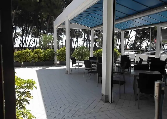 Antares Отель 3*