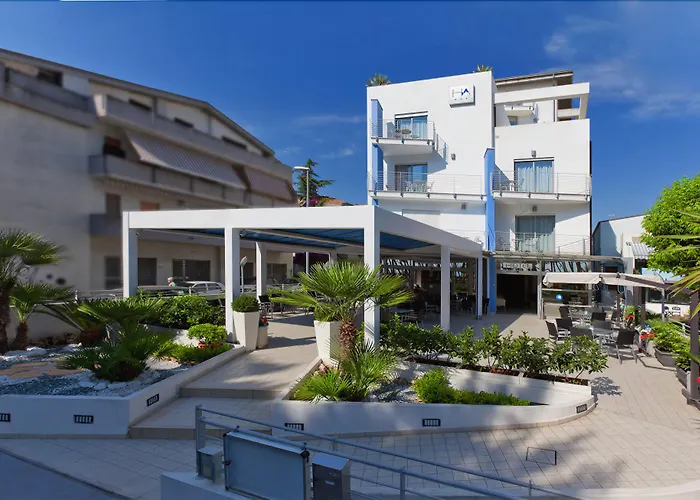 Hotel Antares Alba Adriatica